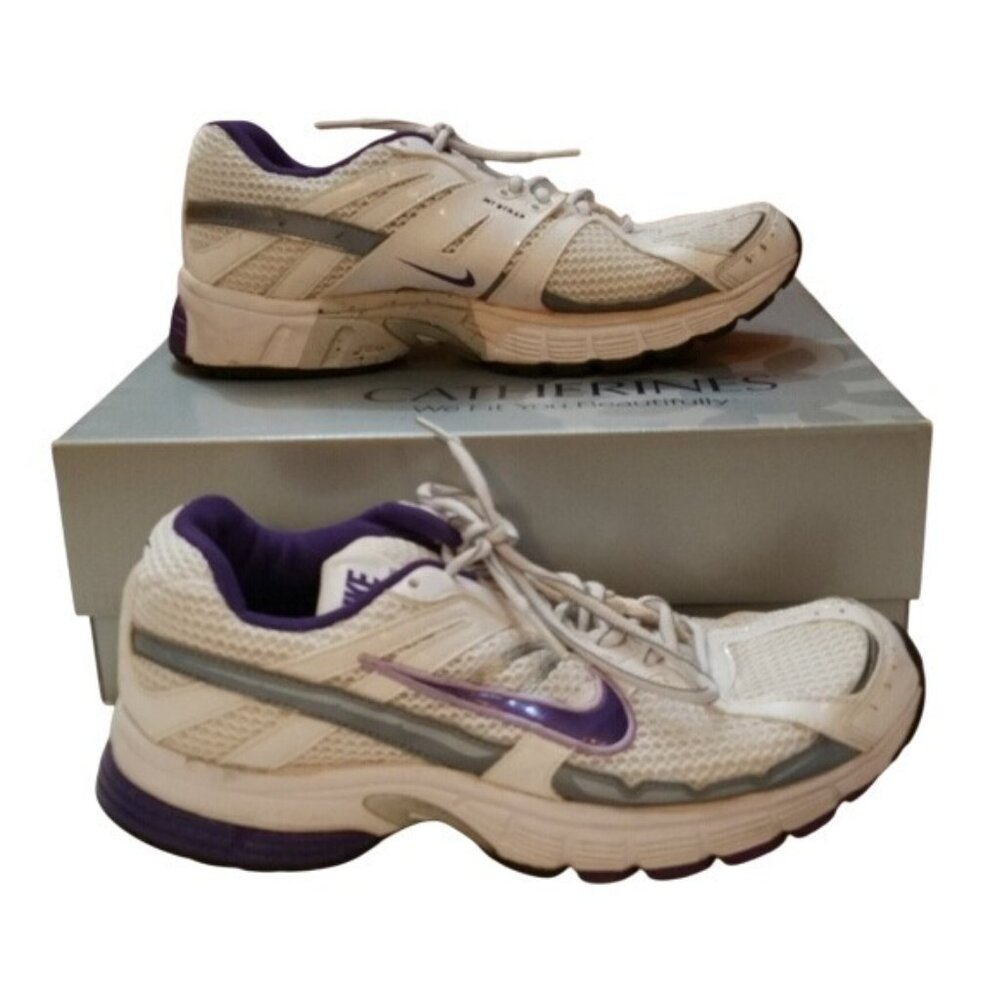 Nike Womens Air Running Shoes White Purple Athletic Sneakers Size 8.5